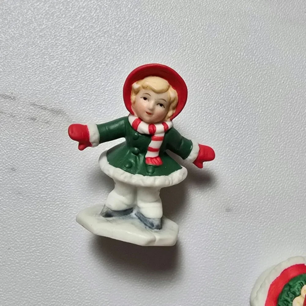 1991 1987 Lot of 10 Lefton Colonial Village Christmas Figurines